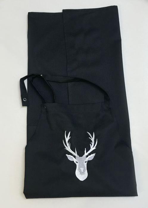 - Latzschürze mit Tasche und Stickerei Hirsch